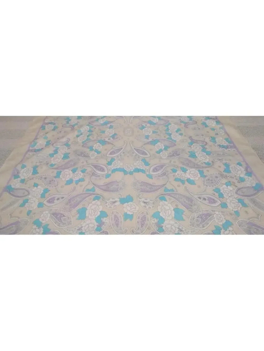 Vintage SARAH CONVENTRY Beige Lilac Lavender Scarf Tan 31 x 31 inches Large Wide